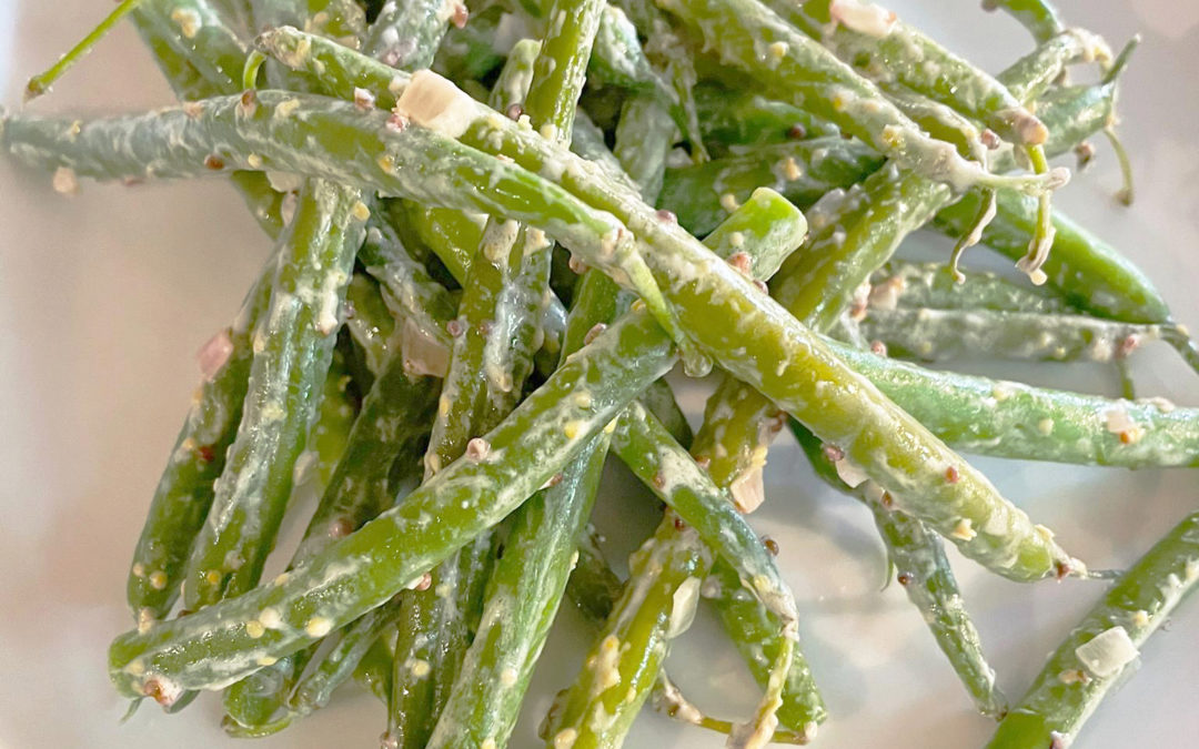 GREEN BEANS WITH MUSTARD DRESSING